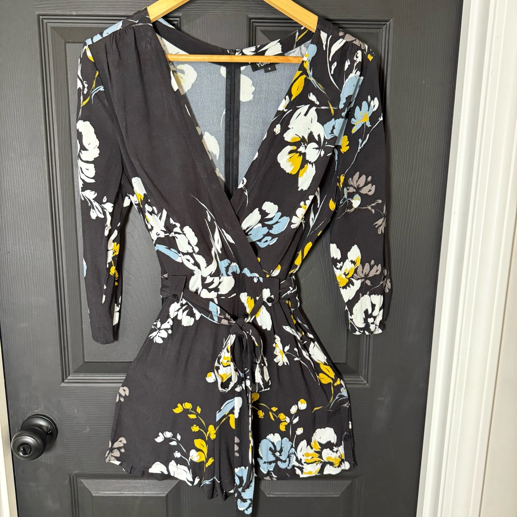 Yumi Kim Romper Floral Black 3/4 Sleeve Size Small